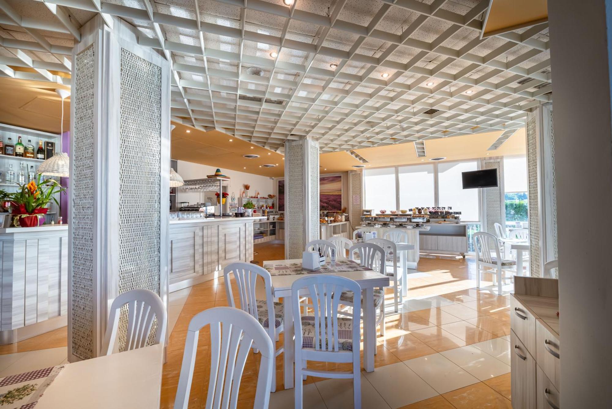 Aphrodite Hotel 4*